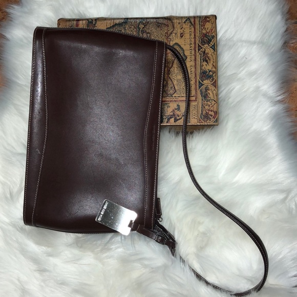 PRICE FIRM- JONES NEW YORK HANDBAG - Picture 2 of 4